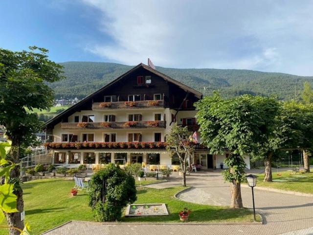 Hotel Rodes Ортизеи Экстерьер фото